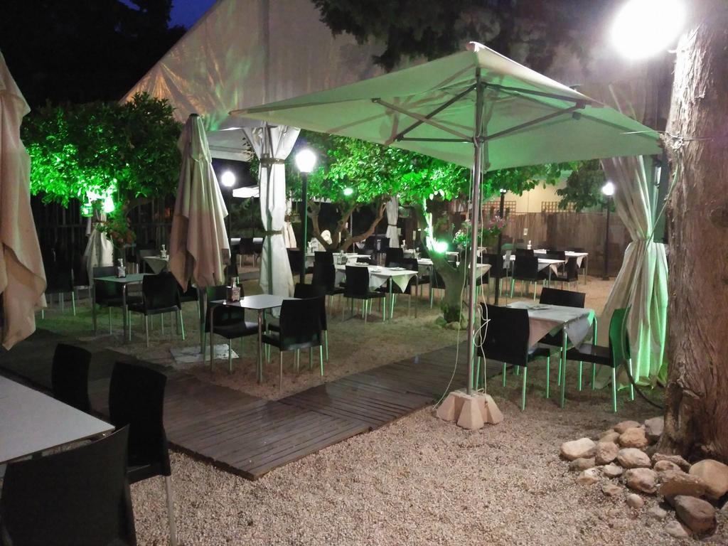 Hotel Los Bartolos Alhama de Murcia Exterior photo